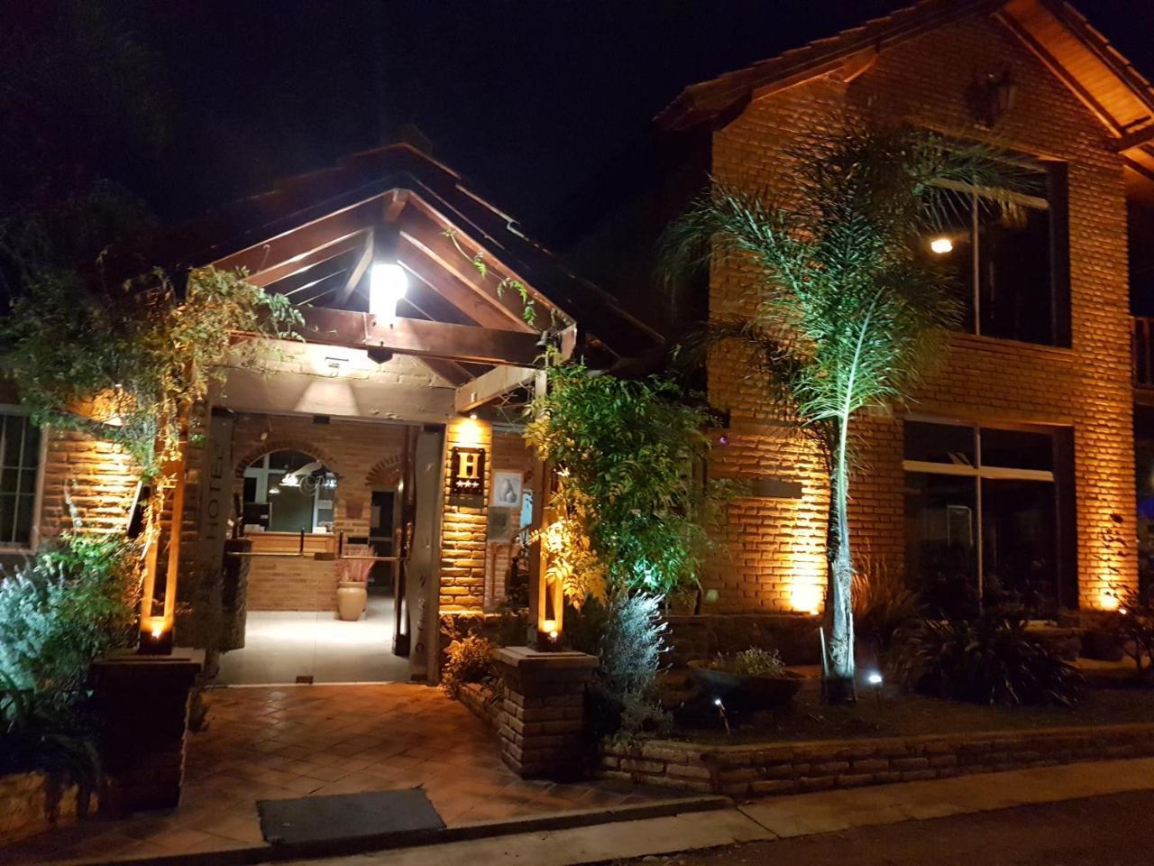 Apart Hotel Piscu Yaco Merlo 外观 照片
